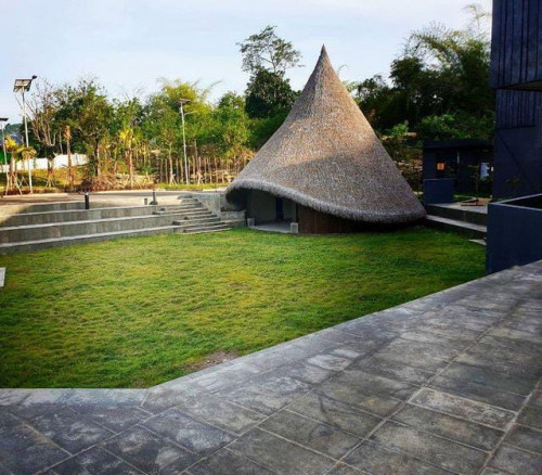 Goa Batu Cermin, Goa dengan dinding berkilau di Labuan Bajo