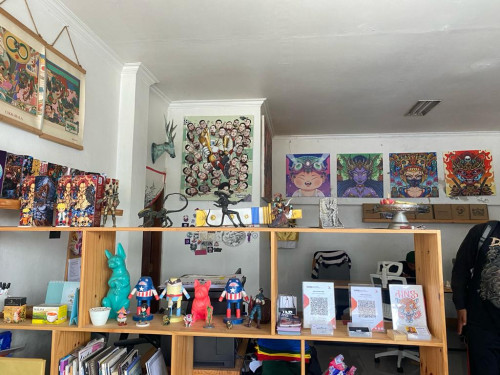 Seni Ukir dan Desain Visual Menjiwai Produk Kreatif Desa Tampaksiring