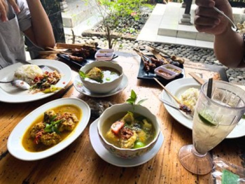 Eksplorasi Kekayaan Desa Lebih Gianyar dalam Industri Kreatif